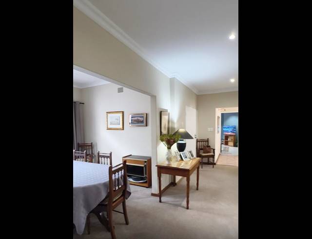 4 BEDROOM HOUSE FOR SALE IN MENLO PARK